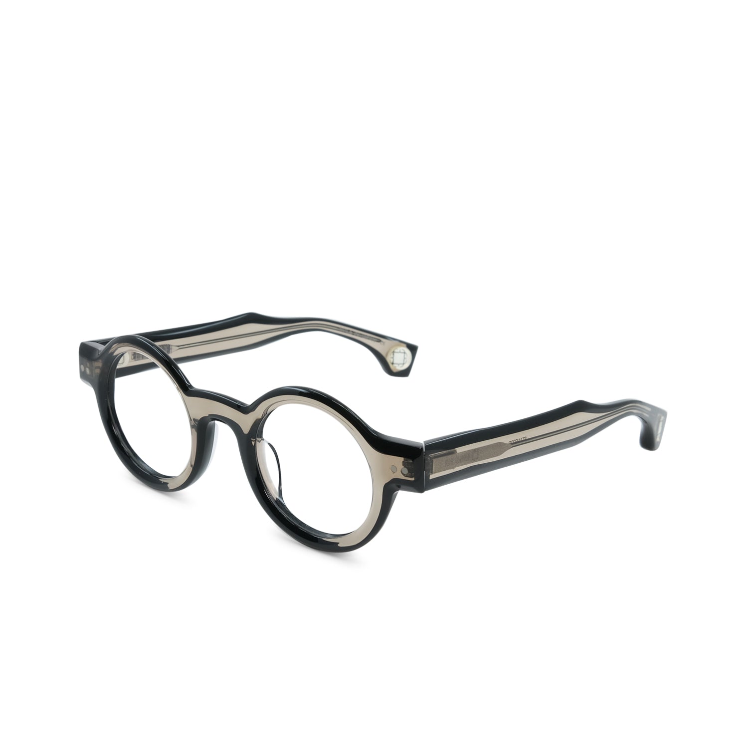 BLAKE KUWAHARA STANFORD DESIGNER FRAME